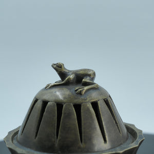 Vintage Frog Trinket Caddy, Small Multi-Purpose Craft Box