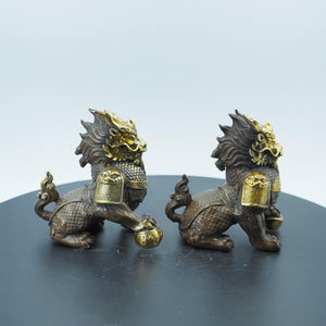 Reine Kupfer-Kylin-Figuren: Schatzschale & Ruyi-Design (Paar)