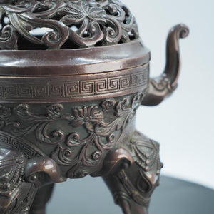 Vintage Elephant Incense Burner: Auspicious Aromatherapy Tripod Ding