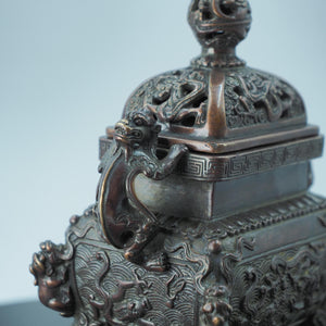 Gilt Copper Tiger Ear Incense Burner: Antique-Style Lion Lid