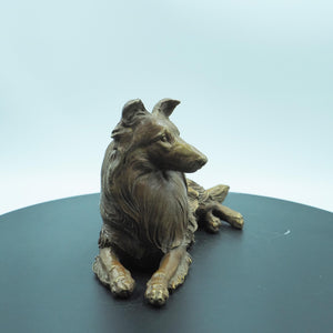 Copper Scottish Collie Dog Figurine: Detailed Hair Texture Sculpture