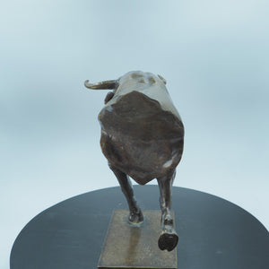 Handcraft Copper Bull Head Figurine - Calm Expression
