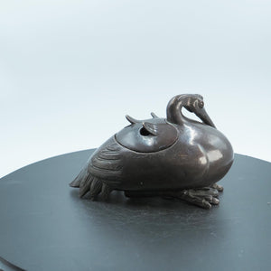 Large Thickened Vintage-Style Pure Copper Swan Figurine, Plump Body, Antique Finish