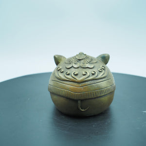 Pure Copper Pig Figurine: Good Fortune Coin Bank Ornament