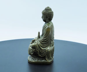 銅製大日佛像：家居供奉裝飾品