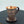 Handhamrad mugg med blomsteraccent och fat