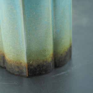 Kiln-Glazed Gradient Ceramic Storage Jar, Ideal for Coffee, Tea, Spices