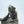 Messing-Daruma-Buddha-Statue: Kupferskulptur auf Felsen, Exquisite Handwerkskunst