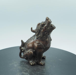 Antik messing Suanni løve statue: Hjemmebeskyttelse og rigdomsornament