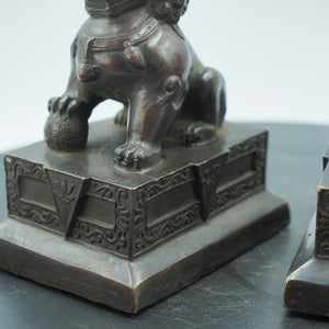 Brass Lion Statues: Antique Style Home & Office Decor