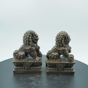 Antique-Style Copper Zen Lion Statues: Home Protection Feng Shui Decor
