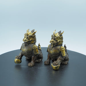 Reine Kupfer-Kylin-Figuren: Schatzschale & Ruyi-Design (Paar)