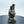 Messing-Daruma-Buddha-Statue: Kupferskulptur auf Felsen, Exquisite Handwerkskunst
