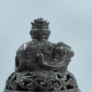 Vintage Elephant Incense Burner: Auspicious Aromatherapy Tripod Ding
