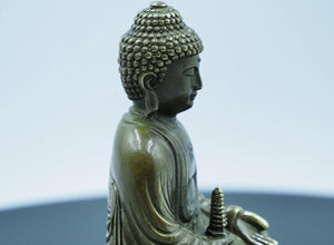 銅製大日佛像：家居供奉裝飾品