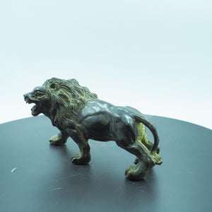 Bronze-Tone Solid Copper Male Lion Ornament, Muscular Roaring Lion Sculpture, Fierce and Majestic Decoration