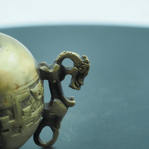 Messing-Pferde-Globus-Ornament: Feng Shui „Erfolg bei Ankunft“ Dekor