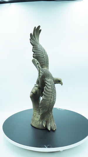 Hand-Carved Brass Eagle statuewith Grand Vision Design, Majestic Eagle Decorative Gift