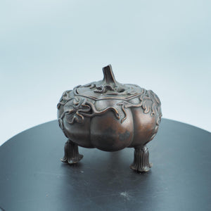 Pure Copper Pumpkin-Shaped Storage case with Relief Lotus Leaf Design, Exquisite Craftsmanship